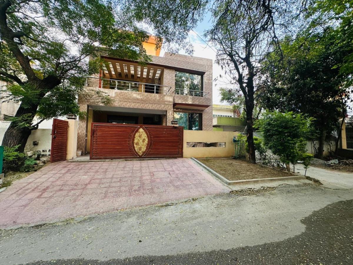 Holidazzle Lodge Islamabad Zewnętrze zdjęcie