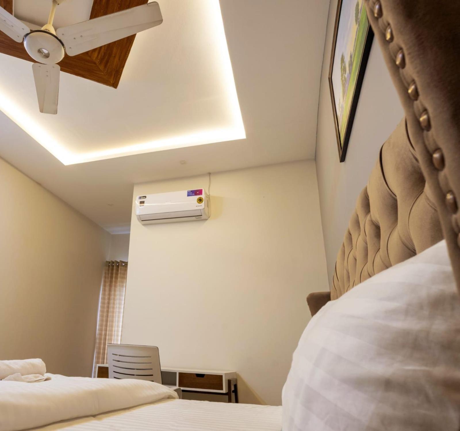 Holidazzle Lodge Islamabad Zewnętrze zdjęcie